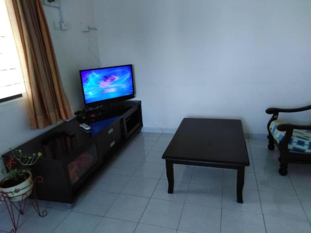 365 House By D'laksamana Apartment